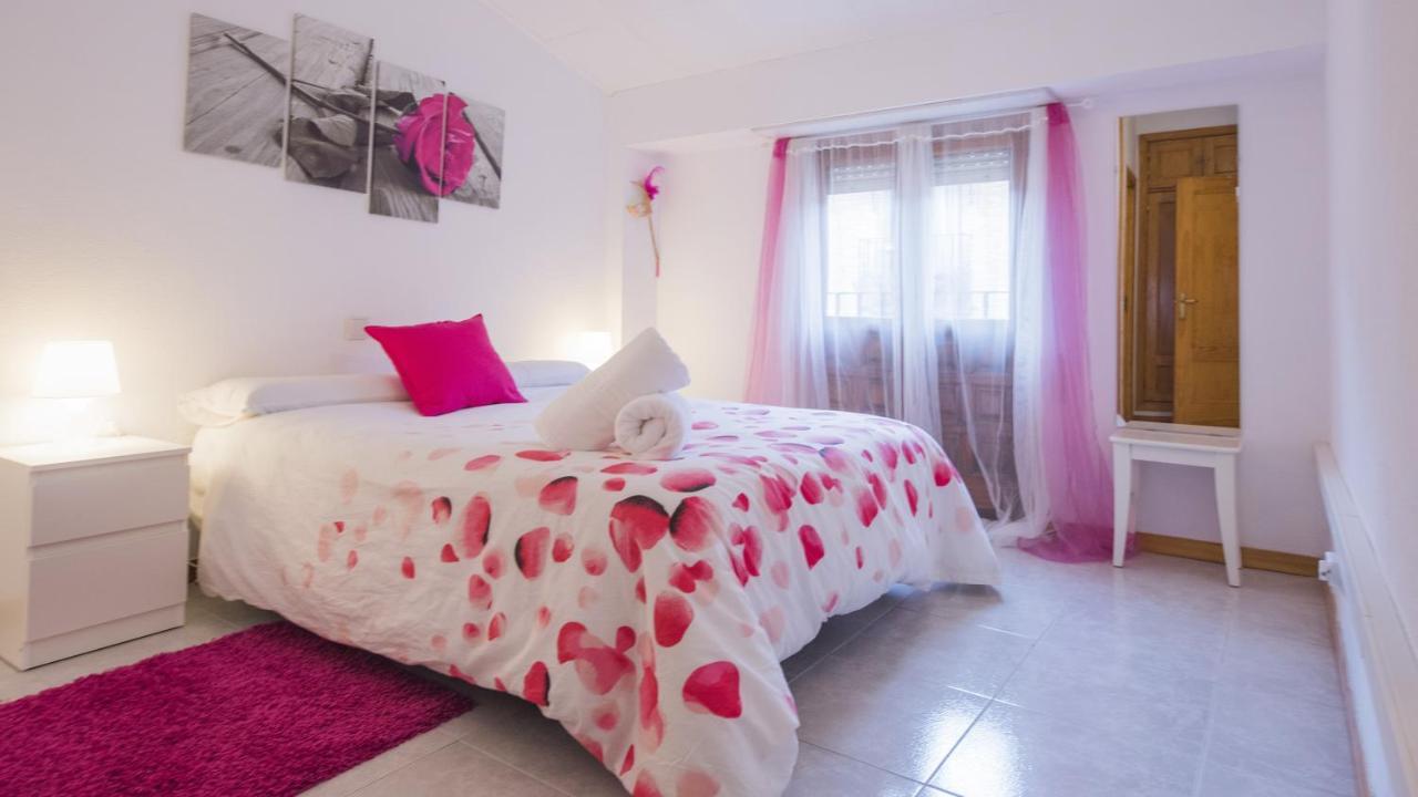 La Casita Del Arbol - Apartamentos Aloha Toledo Eksteriør billede
